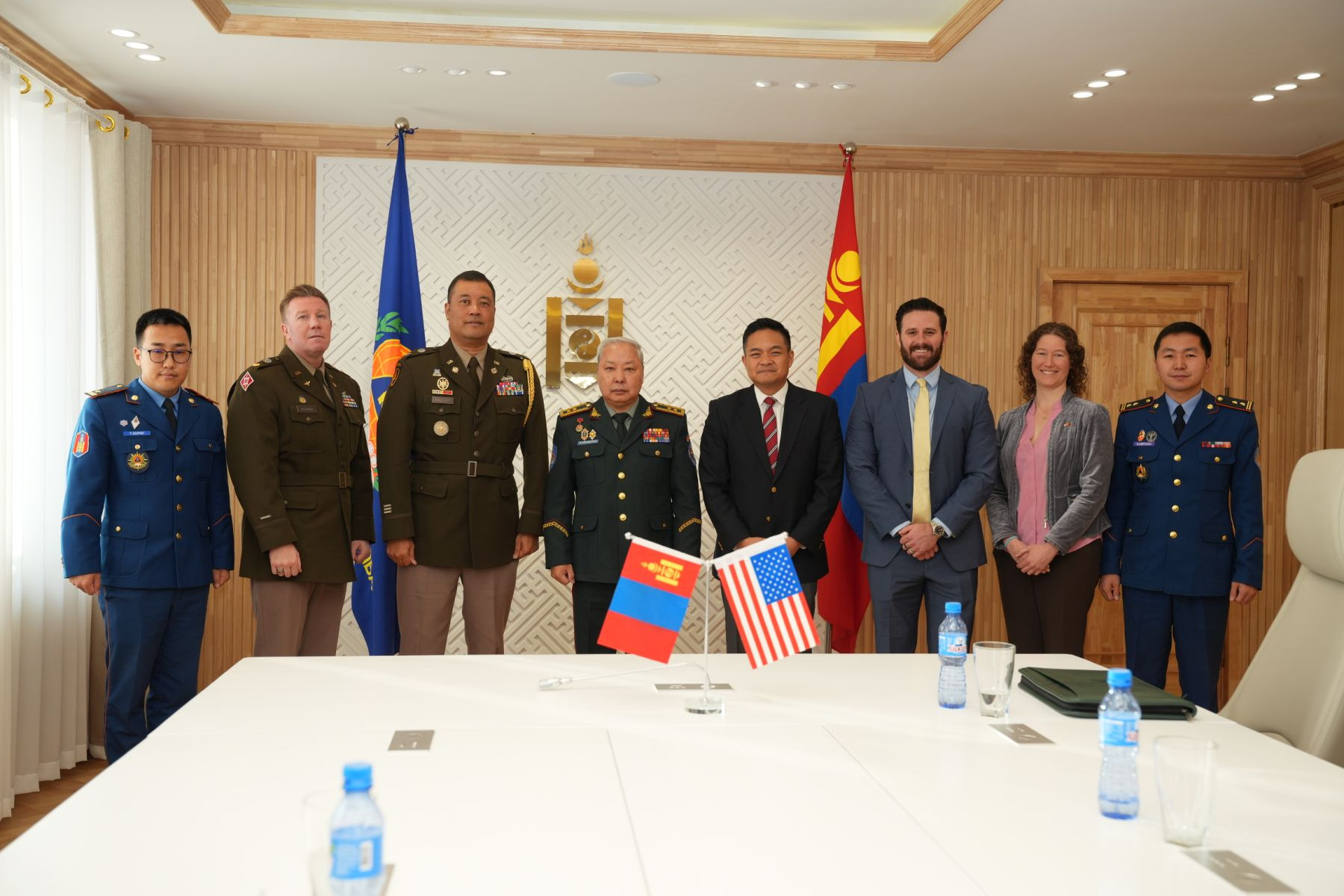 Харилцан туршлага солилцох хамтарсан дадлага, сургалтыг зохион байгуулахаар тохиролцлоо